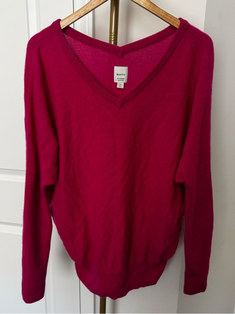Anthropologie Maeve Hot Pink V-Neck Cashmere Sweater